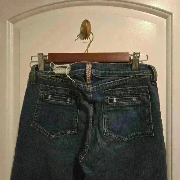 P7436 allen b. Distressed flare festival jeans - Picture 7 of 9